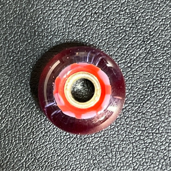 Trollbeads Retired Lilac Shadow - Picture 7 of 7